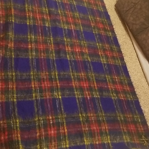 Woven scottish tartan mohair wool blanket - Picture 2 of 3